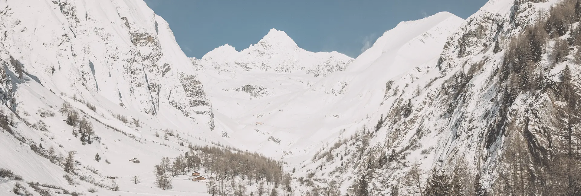 Ferienhaus Sonnenhang Header Winterwandern